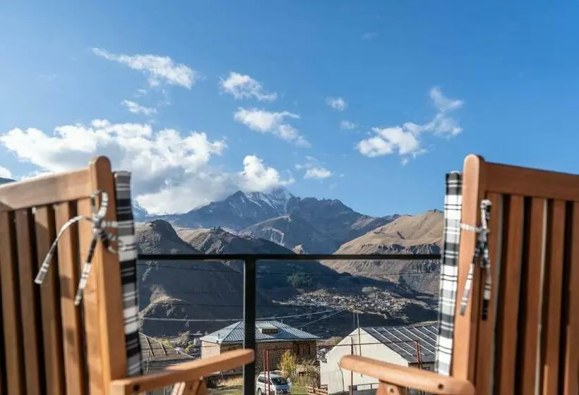 اتاق لوکس با بالکن, Landscapes