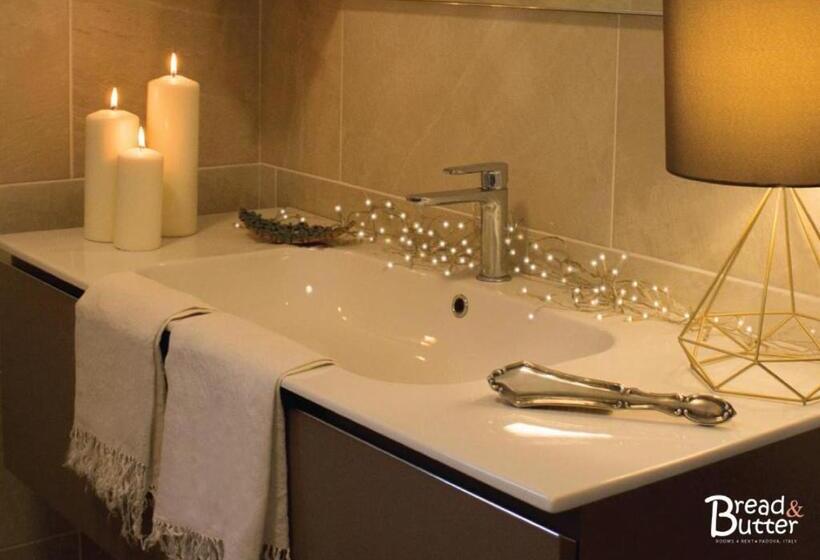 标准房带园景, Bread & Butter