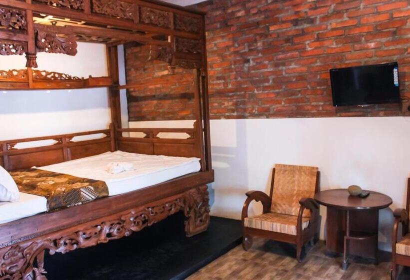 スタンダードルーム, Griya Gribig Guest House Mitra Reddoorz