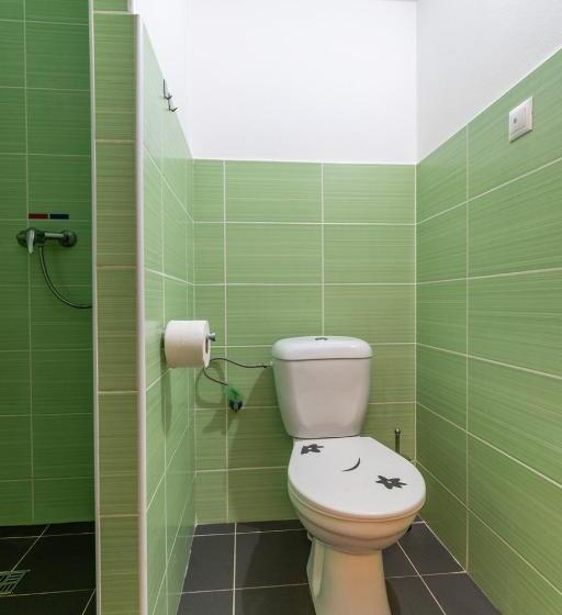 חדר סטנדרט לארבעה, Penzion Sykovec