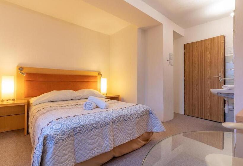 חדר סטנדרט חדר אמבטיה משותף, Penzion Sykovec