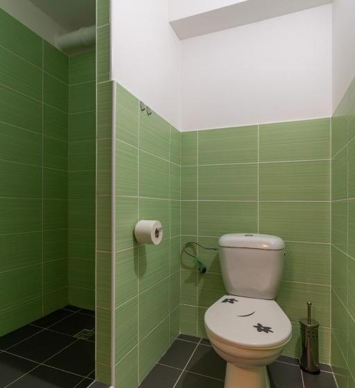 חדר משפחתי, Penzion Sykovec