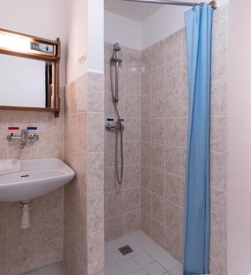 חדר משפחתי, Penzion Sykovec