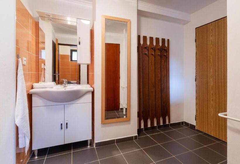 חדר משפחתי, Penzion Sykovec