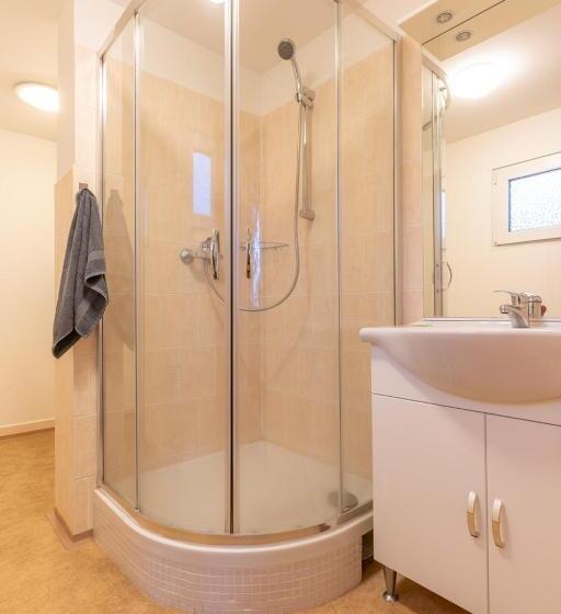 חדר משפחתי, Penzion Sykovec