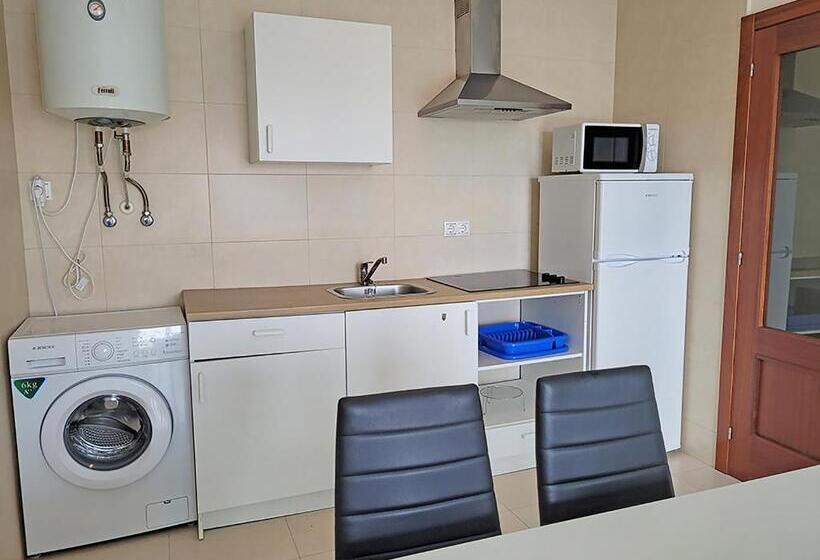 Апартаменты 2 Спальни, Apartamentos Aguiño Ribeira 3000