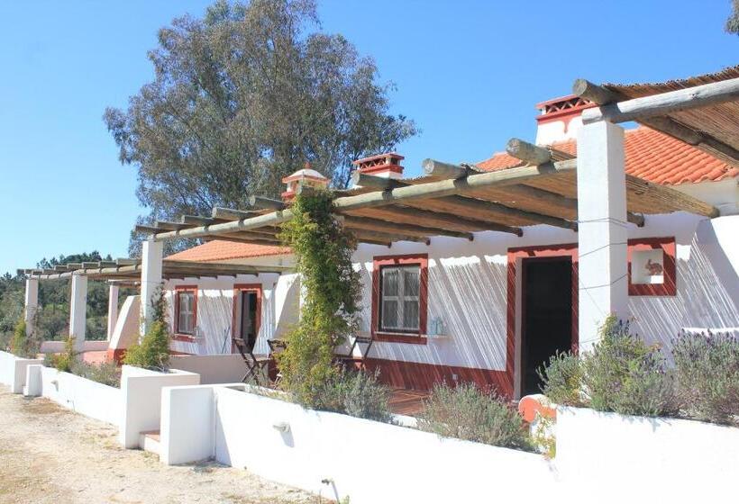 침실 2개 주택, Monte Do Areeiro