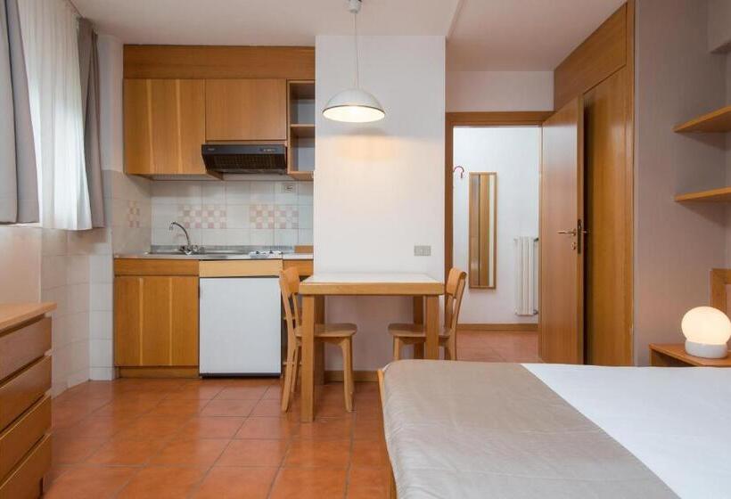 Студия Стандарт, Appartamenti Corte Residence