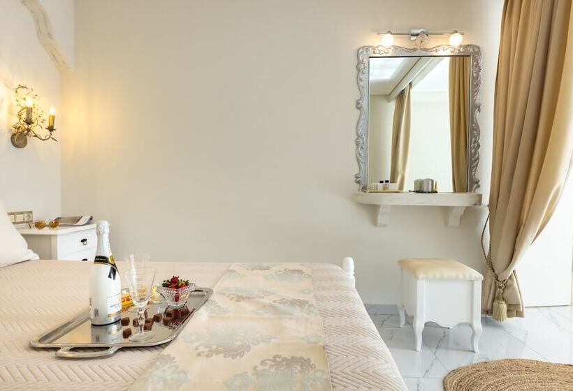 Люкс, Aegean Palace