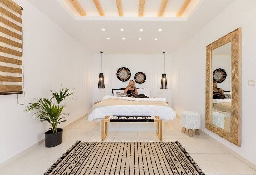 Люкс Повышенной Комфортности, Aegean Palace