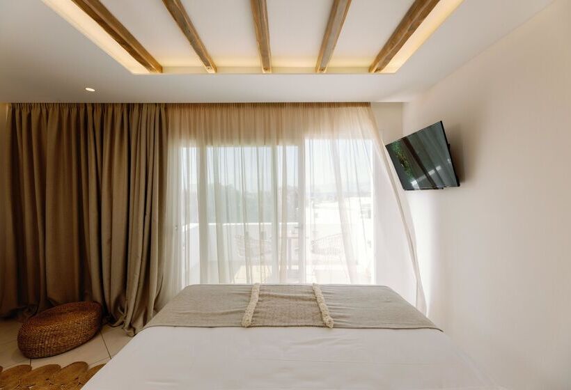 Люкс Повышенной Комфортности, Aegean Palace