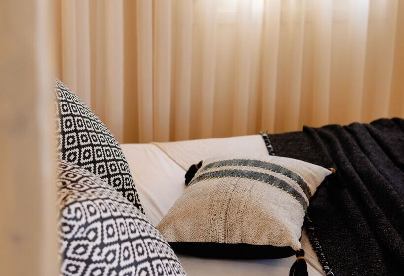 Люкс Повышенной Комфортности, Aegean Palace