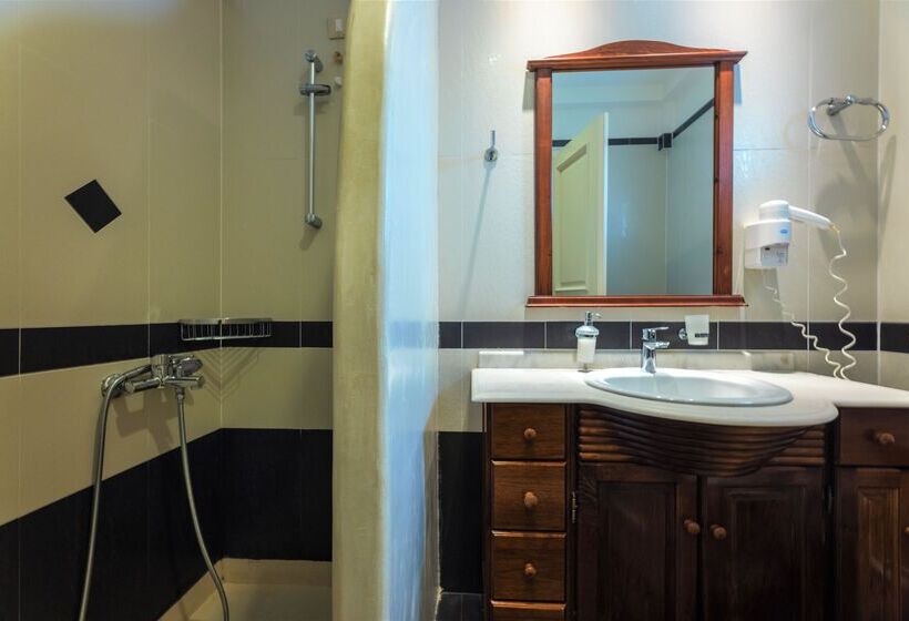 Люкс, Aegean Palace