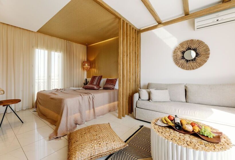 Люкс Повышенной Комфортности, Aegean Palace