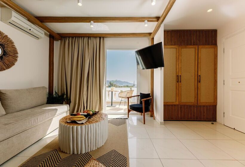 Люкс Повышенной Комфортности, Aegean Palace