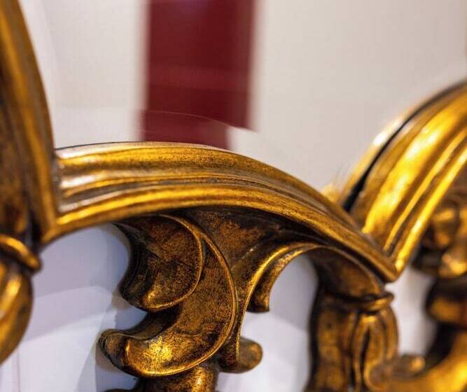 Люкс, Aegean Palace