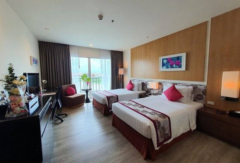 デラックスルーム, Amaranth Suvarnabhumi