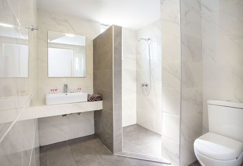 スタンダードスタジオ, Anika Studios