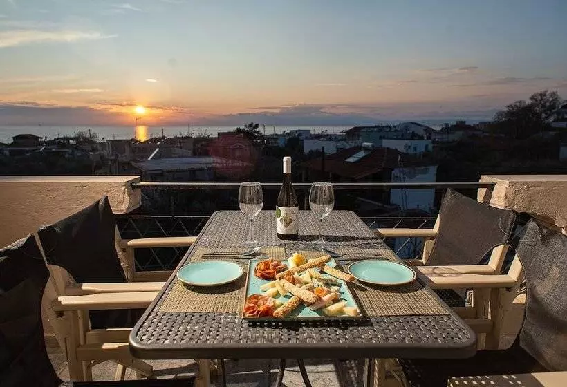 سوییت با چشم‌انداز دریا, Anny Residences & Suites