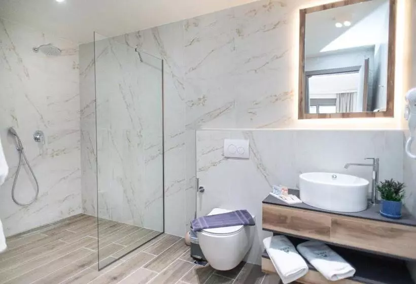 سوییت جونیور لوکس, Anny Residences & Suites