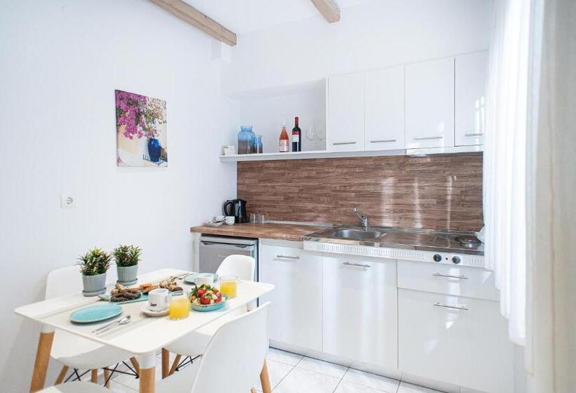 سوییت, Anny Residences & Suites