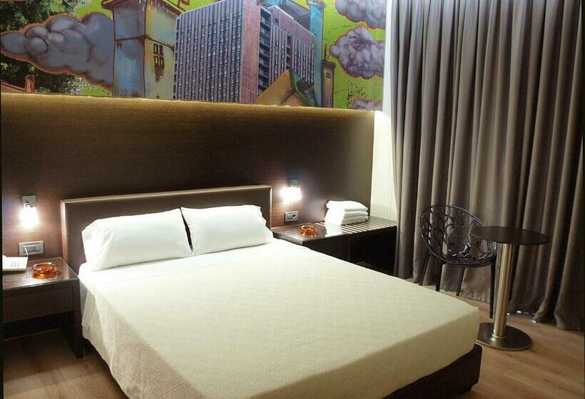 Номер Стандарт Индивидуальный, Athens City