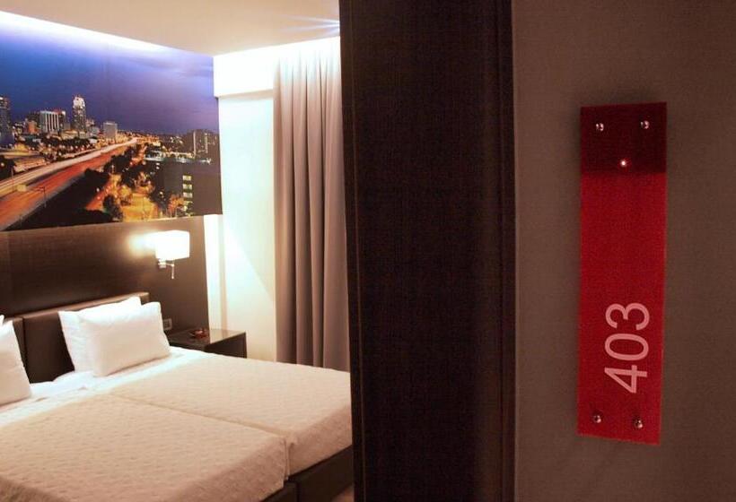 Номер Стандарт, Athens City