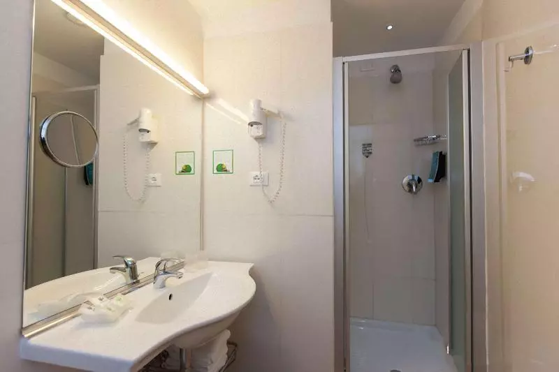 اتاق استاندارد یک نفره, Best Western Porto Antico
