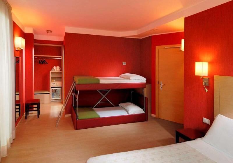 Pokój Rodzinny, Best Western Porto Antico