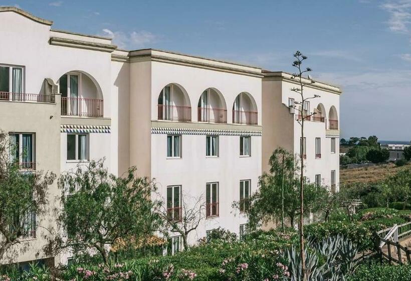 スーペリアの４人部屋, Mangia S Selinunte Resort