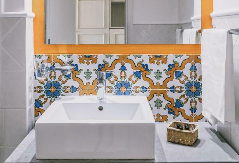 スーペリアの４人部屋, Mangia S Selinunte Resort