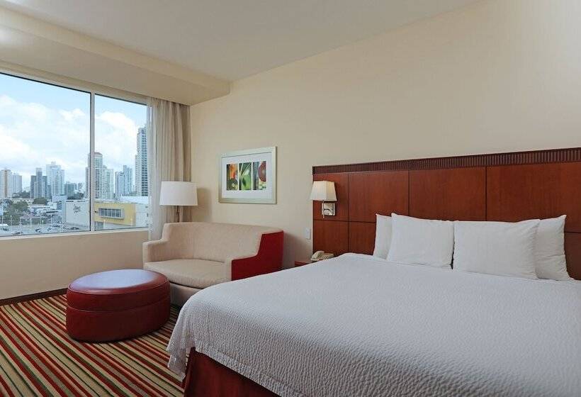 Номер Superior, Courtyard By Marriott Panama Multiplaza Mall
