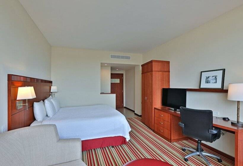 수피리어 룸, Courtyard By Marriott Panama Multiplaza Mall