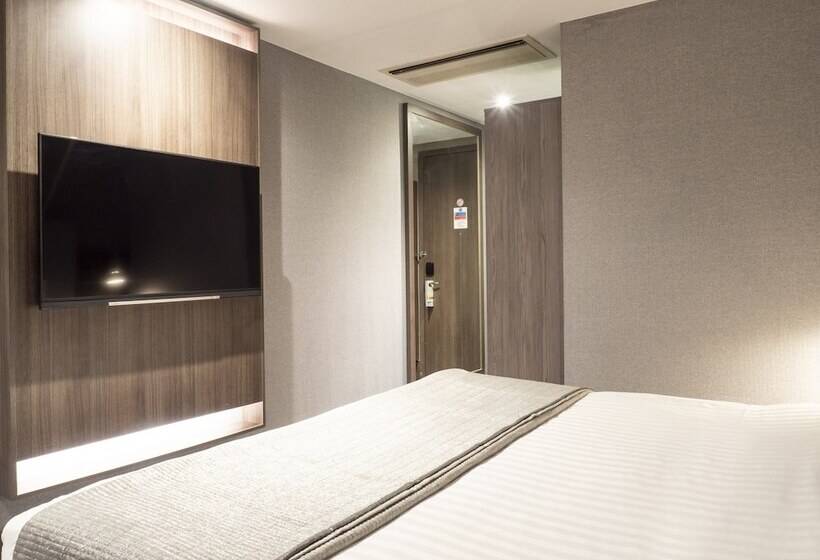 Номер Стандарт Двуспальная Кровать, Crowne Plaza London   Kingston By Ihg