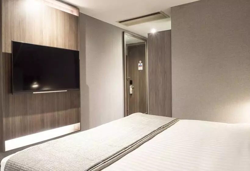اتاق استاندارد با تخت دوبل, Crowne Plaza London   Kingston By Ihg