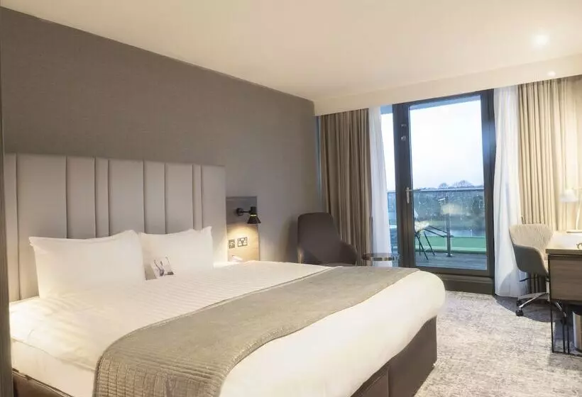 اتاق استاندارد با تخت دوبل, Crowne Plaza London   Kingston By Ihg