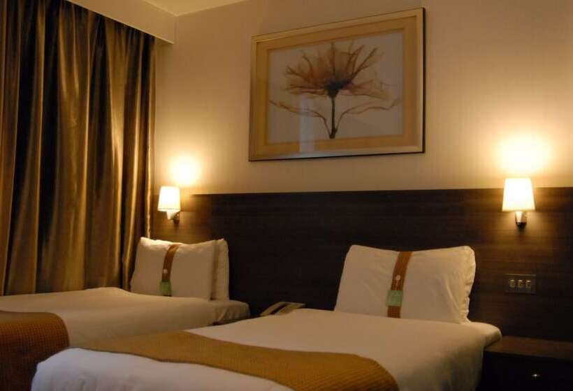 스탠다드 룸, Crowne Plaza London   Kingston By Ihg