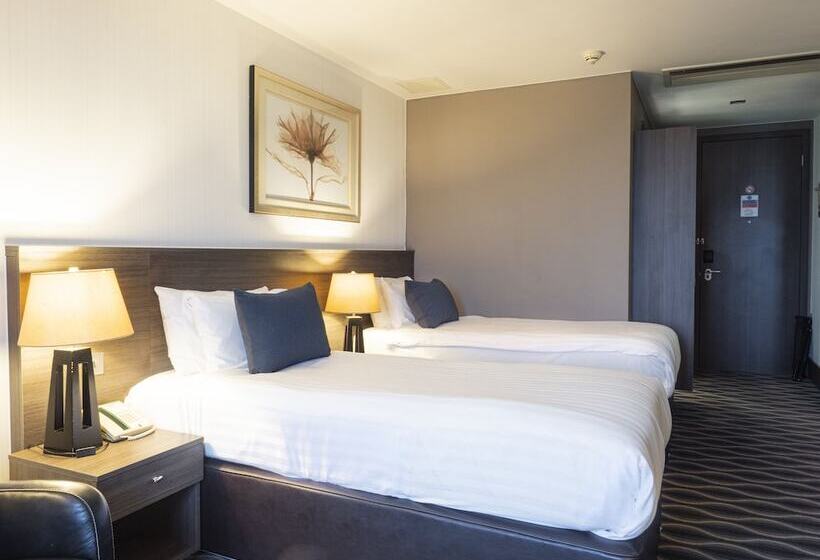 Номер Стандарт, Crowne Plaza London   Kingston By Ihg