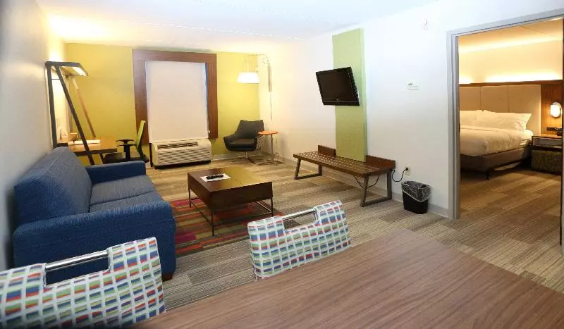 اتاق استاندارد, Crowne Plaza London   Kingston By Ihg