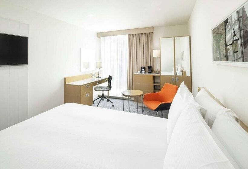 Номер Стандарт, Doubletree By Hilton Hotel Leeds City Centre