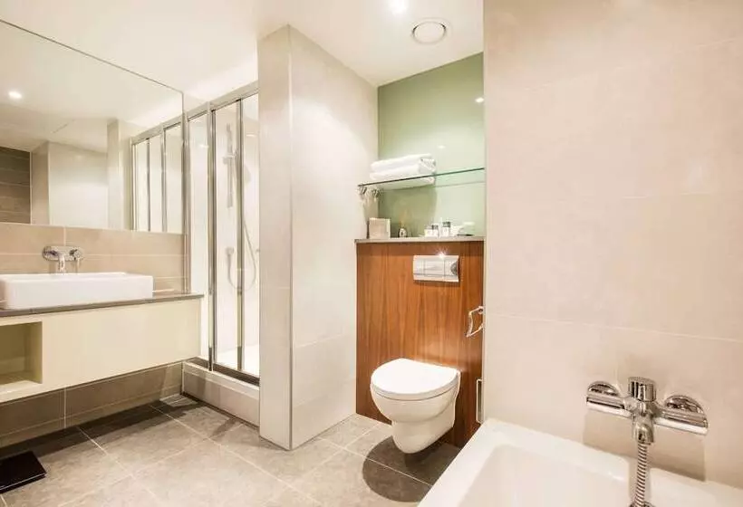 سوئیت با تخت بزرگ, Doubletree By Hilton Hotel Leeds City Centre