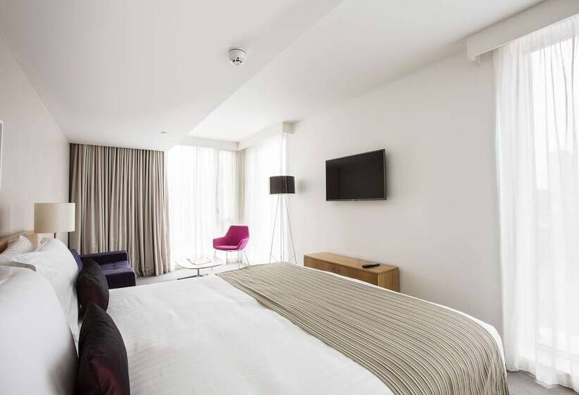 Номер Deluxe, Doubletree By Hilton Hotel Leeds City Centre