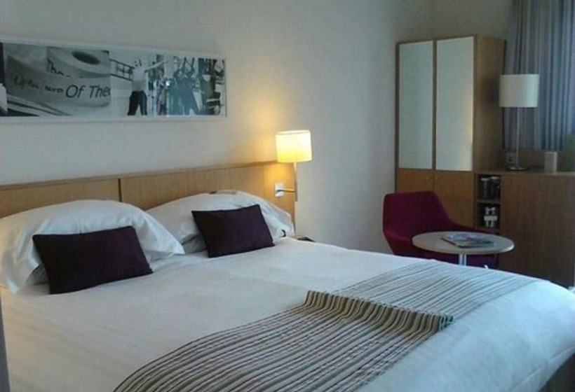 Люкс Кровать Кинг, Doubletree By Hilton Hotel Leeds City Centre