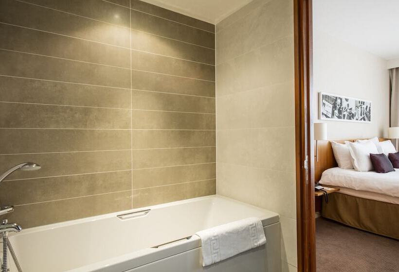 Люкс Кровать Кинг, Doubletree By Hilton Hotel Leeds City Centre