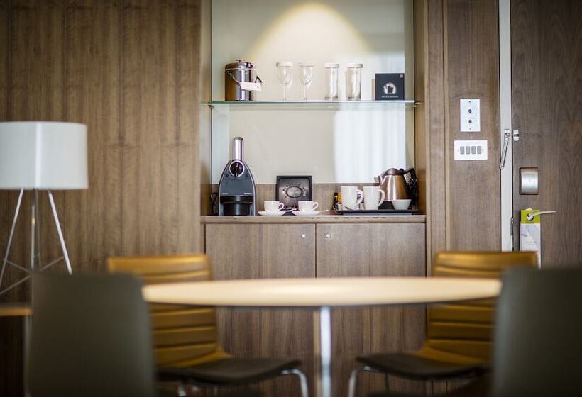 Люкс Кровать Кинг, Doubletree By Hilton Hotel Leeds City Centre