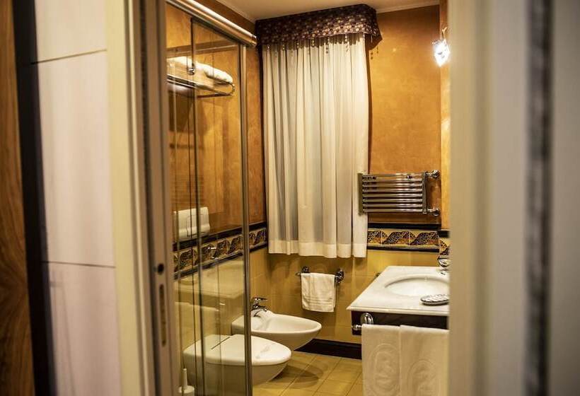 スタンダードルーム, Garibaldi