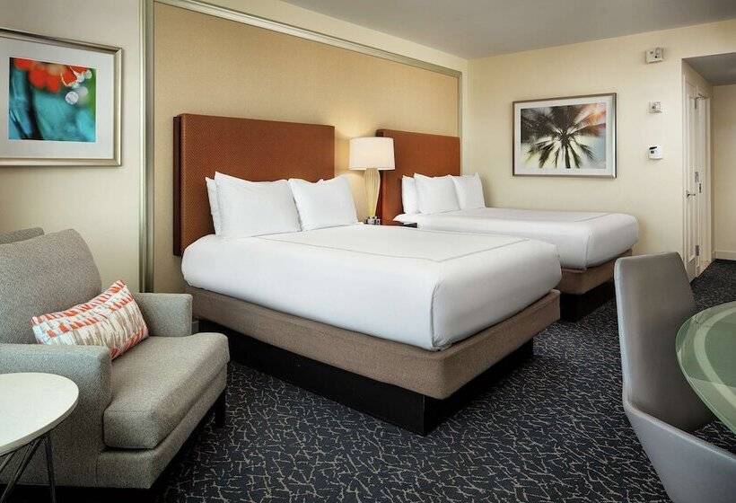스탠다드 룸 풀장 전망, Hilton Orlando