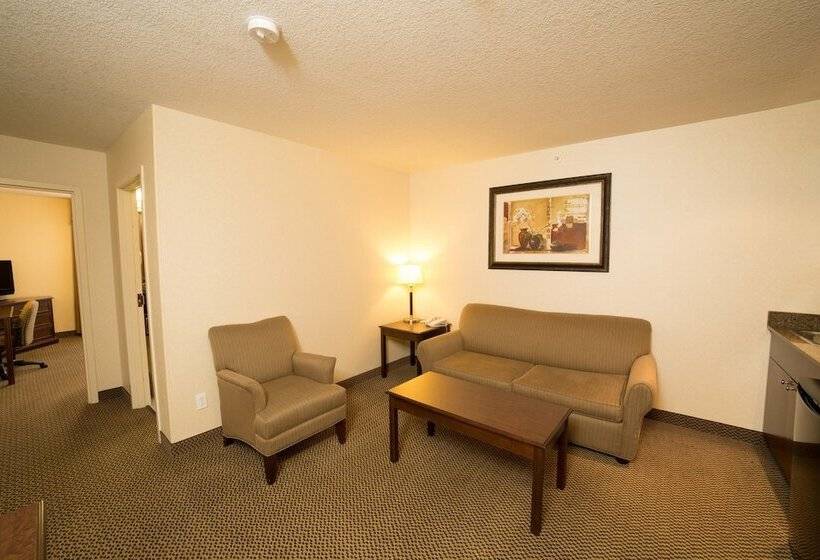 جناح, Holiday Inn Express Hotel & Suites   Slave Lake, An Ihg