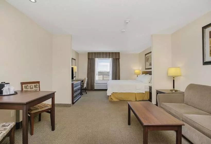 スイート, Holiday Inn Express Hotel & Suites   Slave Lake, An Ihg