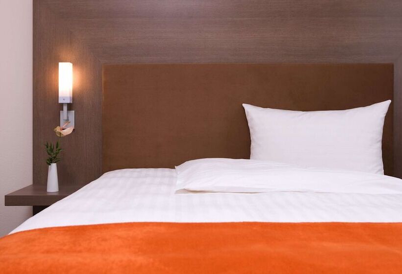 スタンダードスタジオ, Intercityhotel Essen